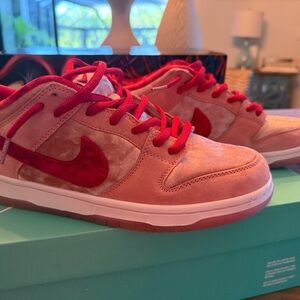 Strabge Love Valentines Day Sneakers Men 9.5